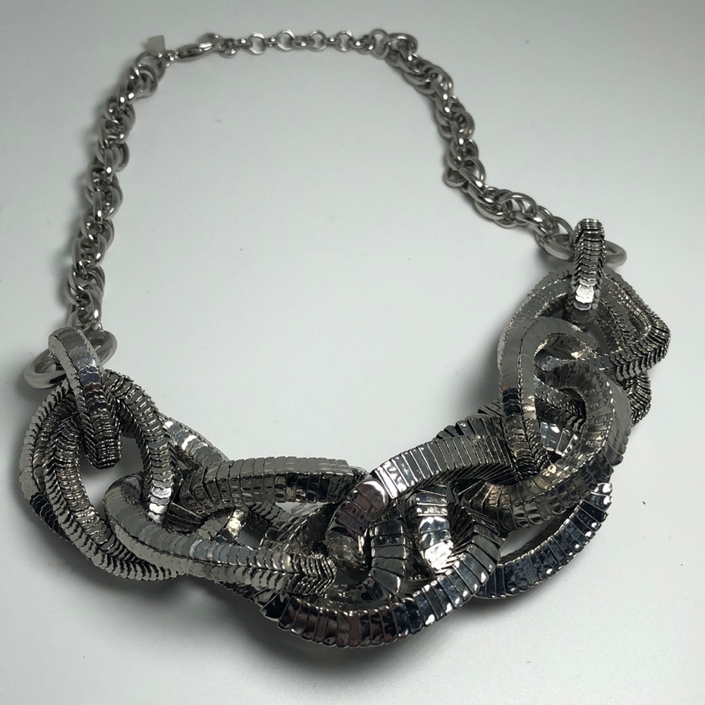 Banana Republic flexible chain statement necklace